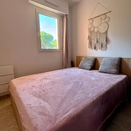 Beautiful With Pool, Golf & Beaches Saint-Raphael (Var)
